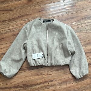 Zara Women's Beige Bomber Jacket